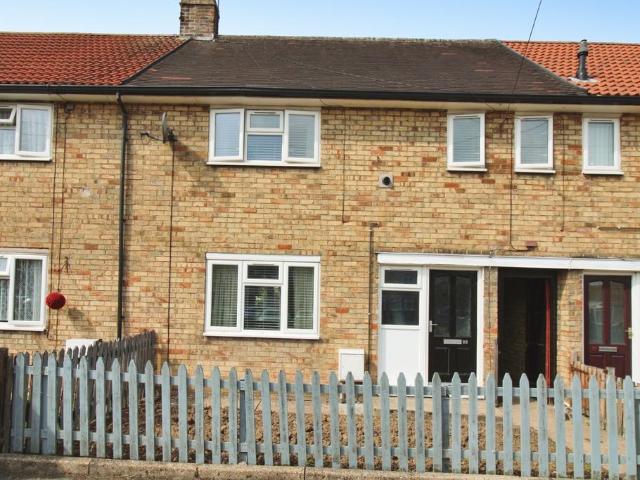 3 bedroom terraced house for sale