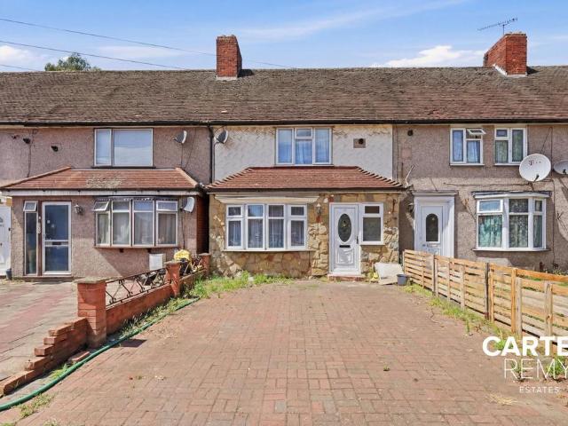 3 bedroom terraced house for sale