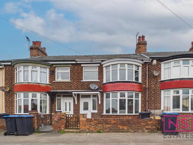 3 bedroom terraced house for sale