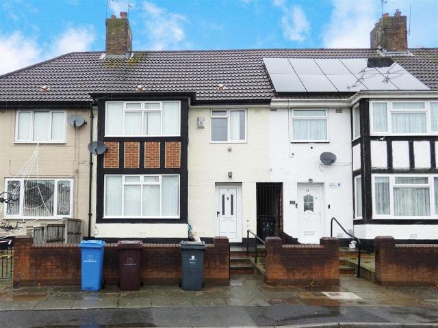 3 bedroom terraced house for sale