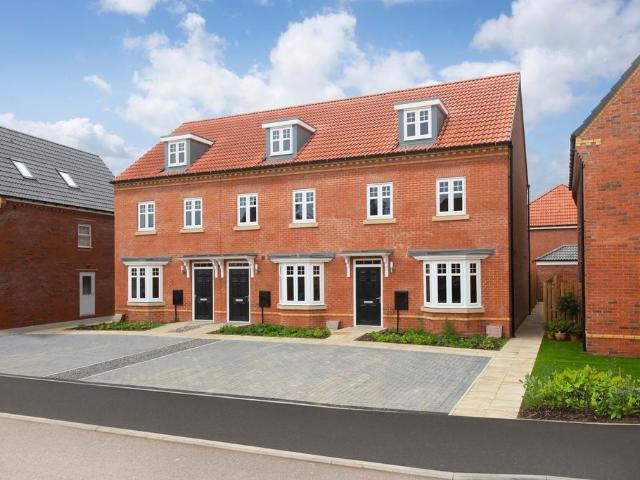 3 bedroom terraced house for sale