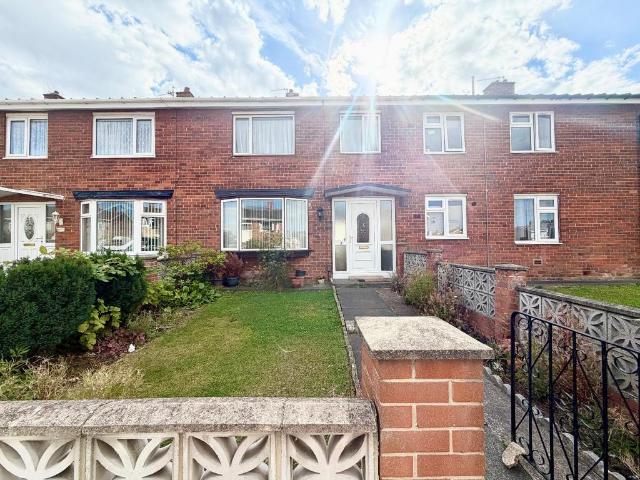 3 bedroom terraced house for sale