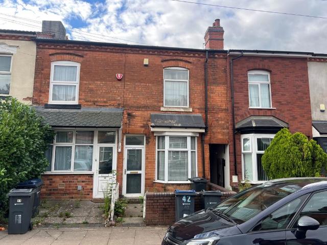 3 bedroom terraced house for sale