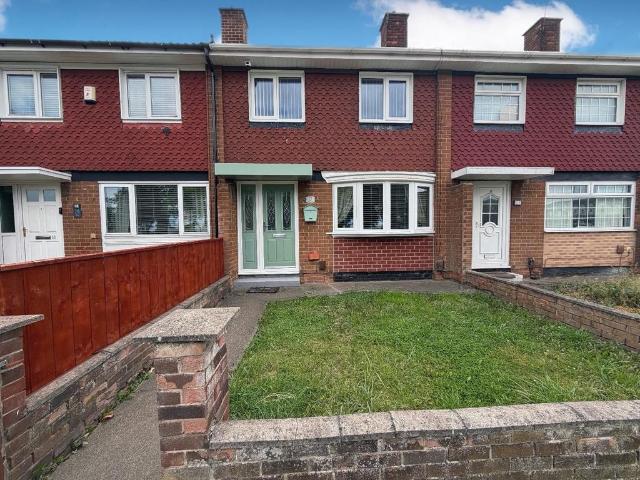3 bedroom terraced house for sale