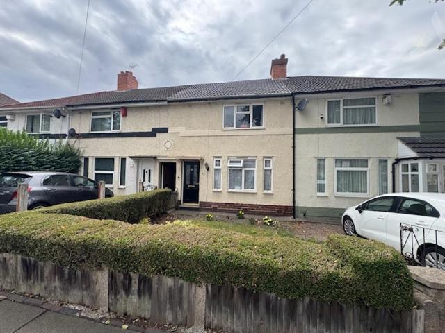 3 bedroom terraced house for sale