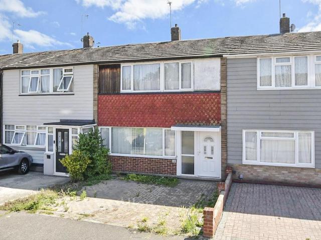 3 bedroom terraced house for sale