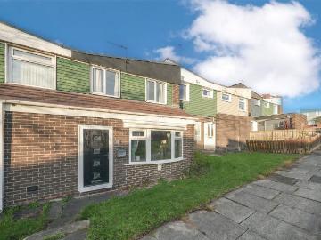 3 bedroom terraced house for sale