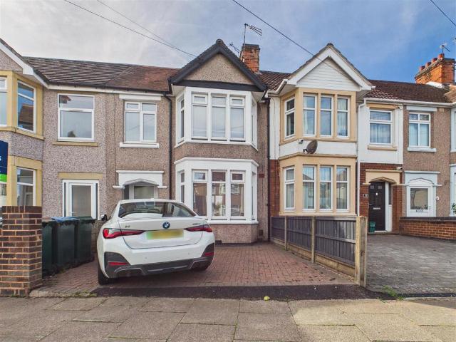 3 bedroom terraced house for sale