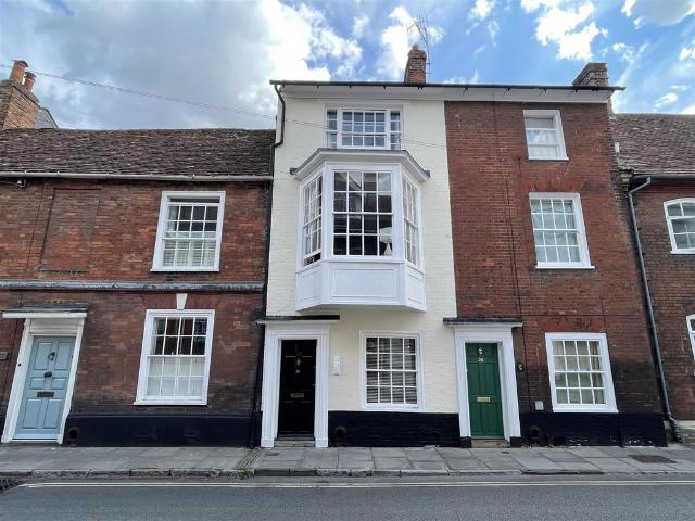 3 bedroom terraced house for sale