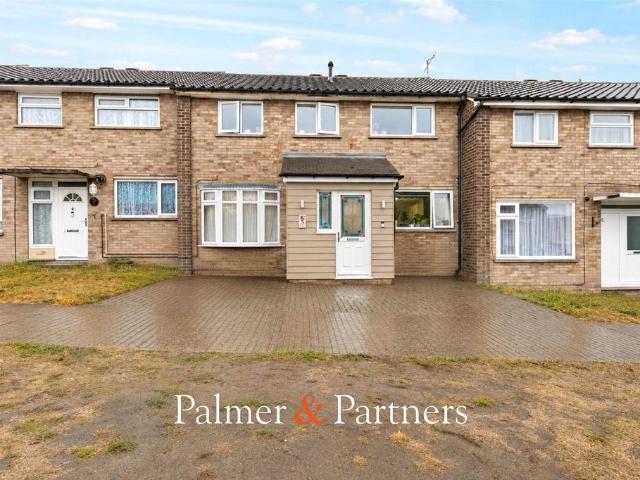 3 bedroom terraced house for sale