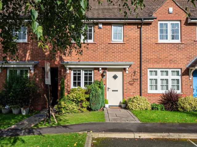 3 bedroom terraced house for sale
