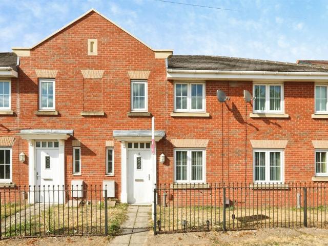 3 bedroom terraced house for sale