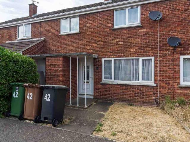 3 bedroom terraced house for sale