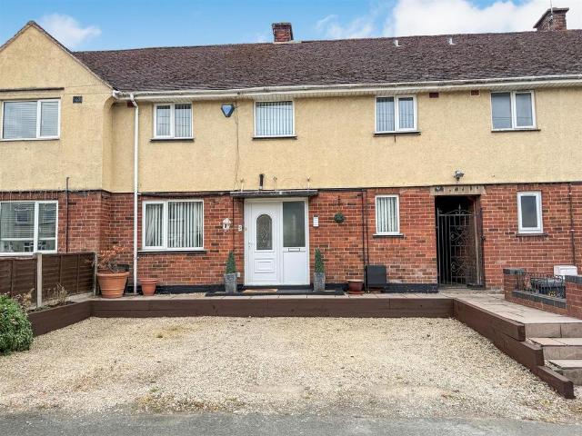 3 bedroom terraced house for sale