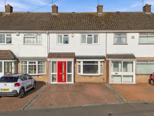 3 bedroom terraced house for sale