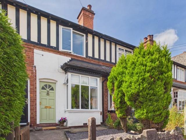 3 bedroom terraced house for sale