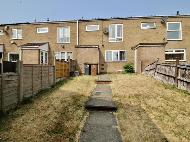 3 bedroom terraced house for sale
