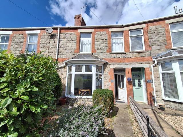 3 bedroom terraced house for sale