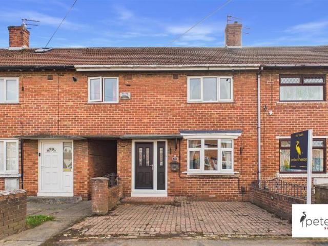 3 bedroom terraced house for sale