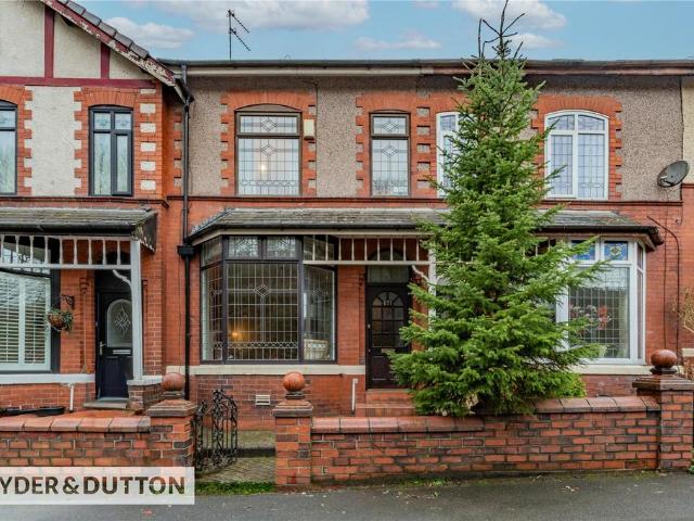3 bedroom terraced house for sale