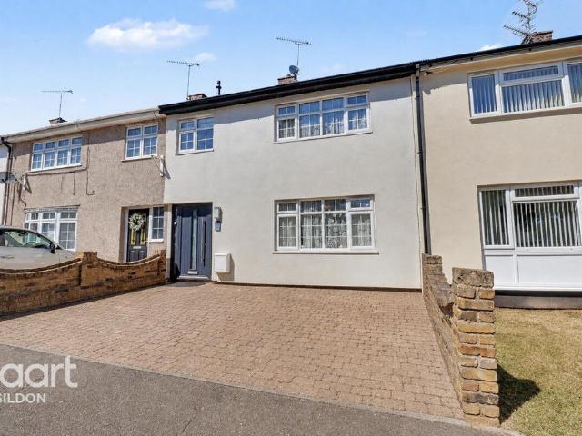 3 bedroom terraced house for sale