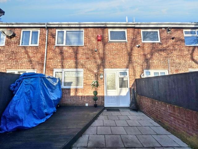 3 bedroom terraced house for sale