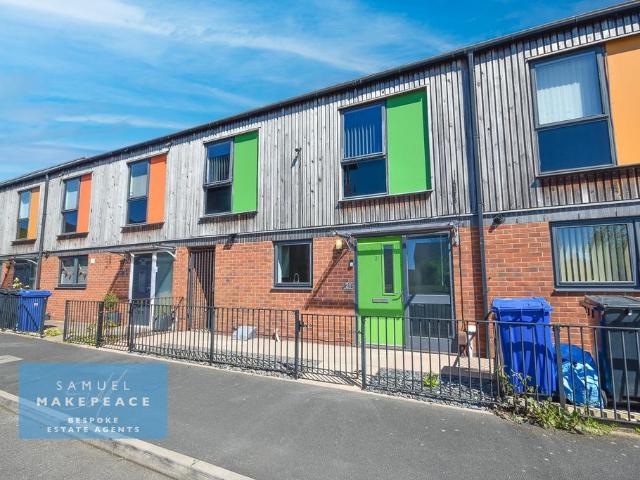 3 bedroom terraced house for sale