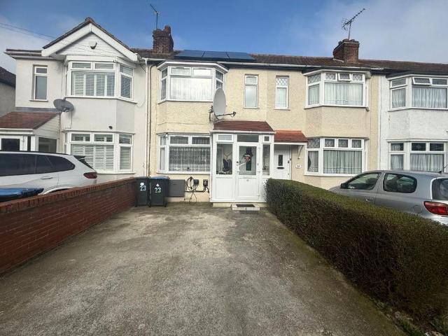 3 bedroom terraced house for sale