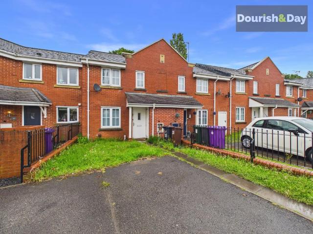 3 bedroom terraced house for sale
