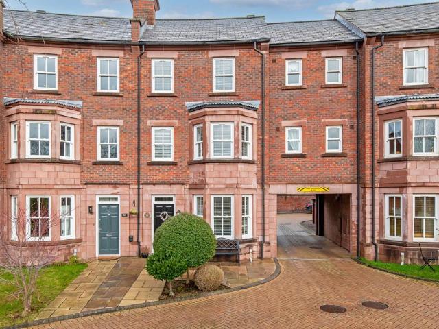 3 bedroom townhouse for sale