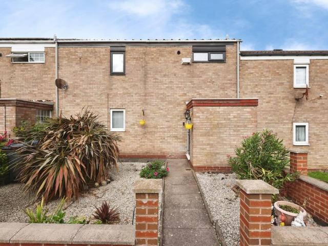 3 bedroom terraced house for sale