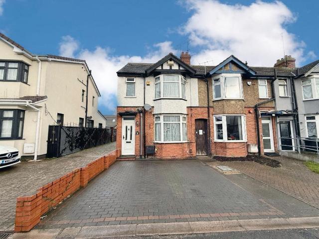 3 bedroom terraced house for sale