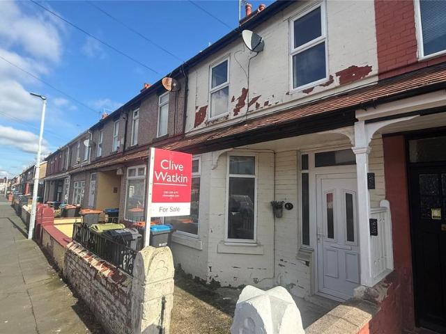 3 bedroom terraced house for sale