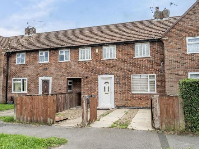3 bedroom terraced house for sale