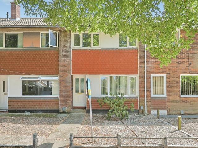 3 bedroom terraced house for sale