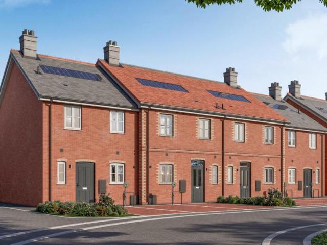 3 bedroom terraced house for sale