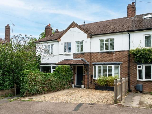 3 bedroom terraced house for sale