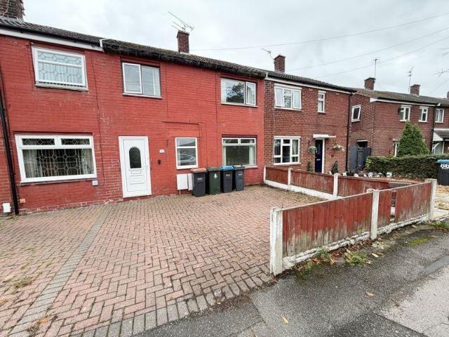 3 bedroom terraced house for sale