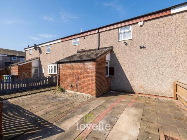 3 bedroom terraced house for sale