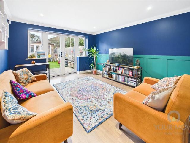 3 bedroom terraced house for sale