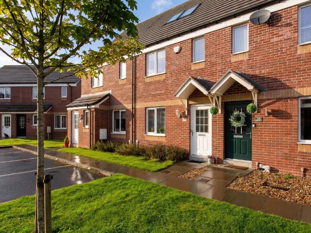 3 bedroom terraced house for sale