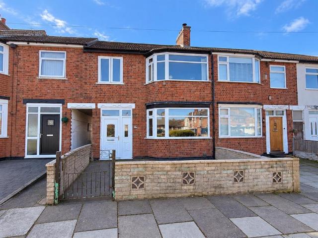 3 bedroom terraced house for sale