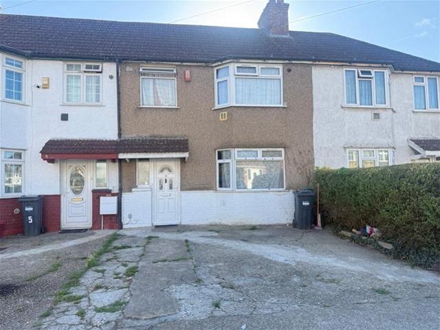 3 bedroom terraced house for sale