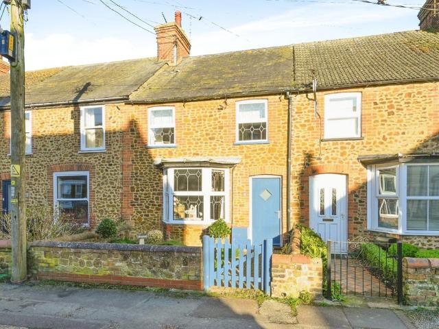 3 bedroom terraced house for sale