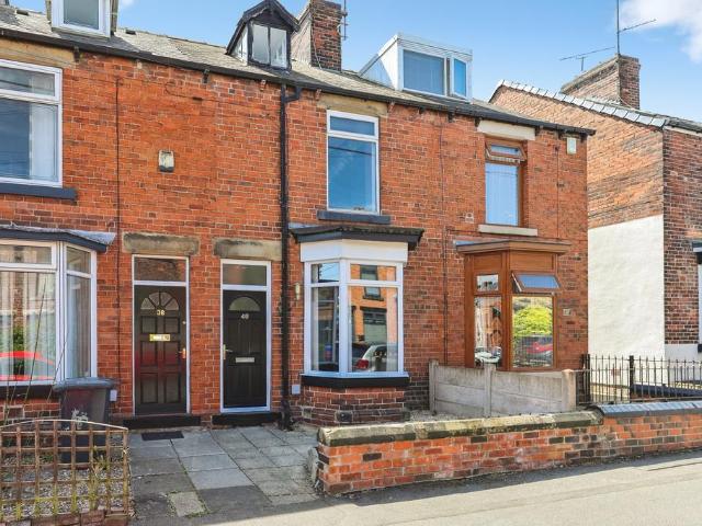 3 bedroom terraced house for sale