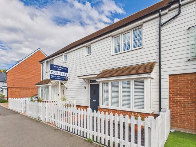 3 bedroom terraced house for sale