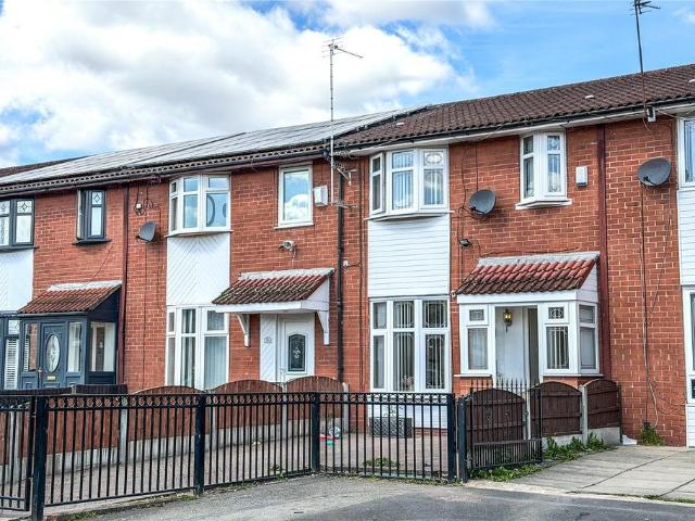 3 bedroom terraced house for sale
