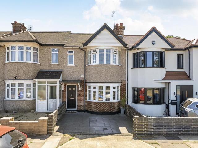 3 bedroom terraced house for sale