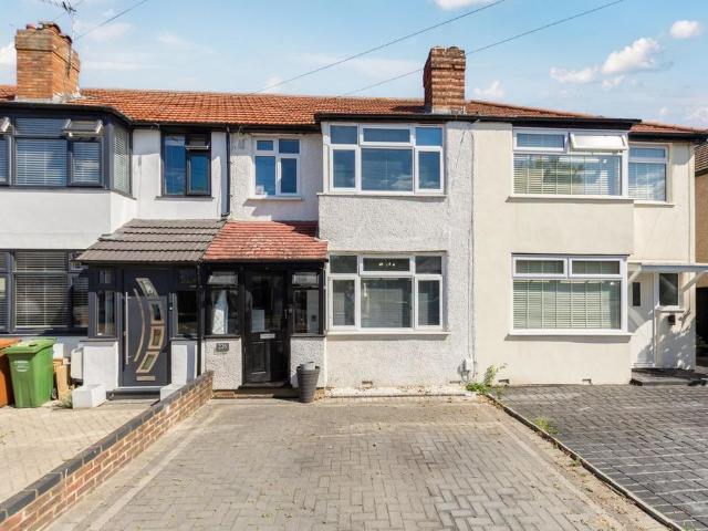 3 bedroom terraced house for sale