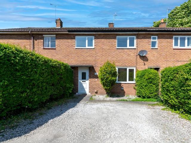 3 bedroom terraced house for sale